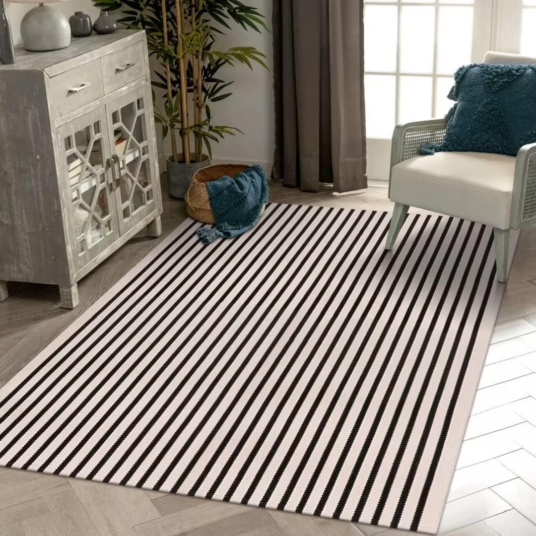 LEEVAN Black and White Striped Area Rug 5' x 7' Indoor Outdoor Rug Washable Woven Farmhouse Porch Front Outdoor Rug Patio Clearance for Living Room Courtyard Large Cotton Floor Carpet