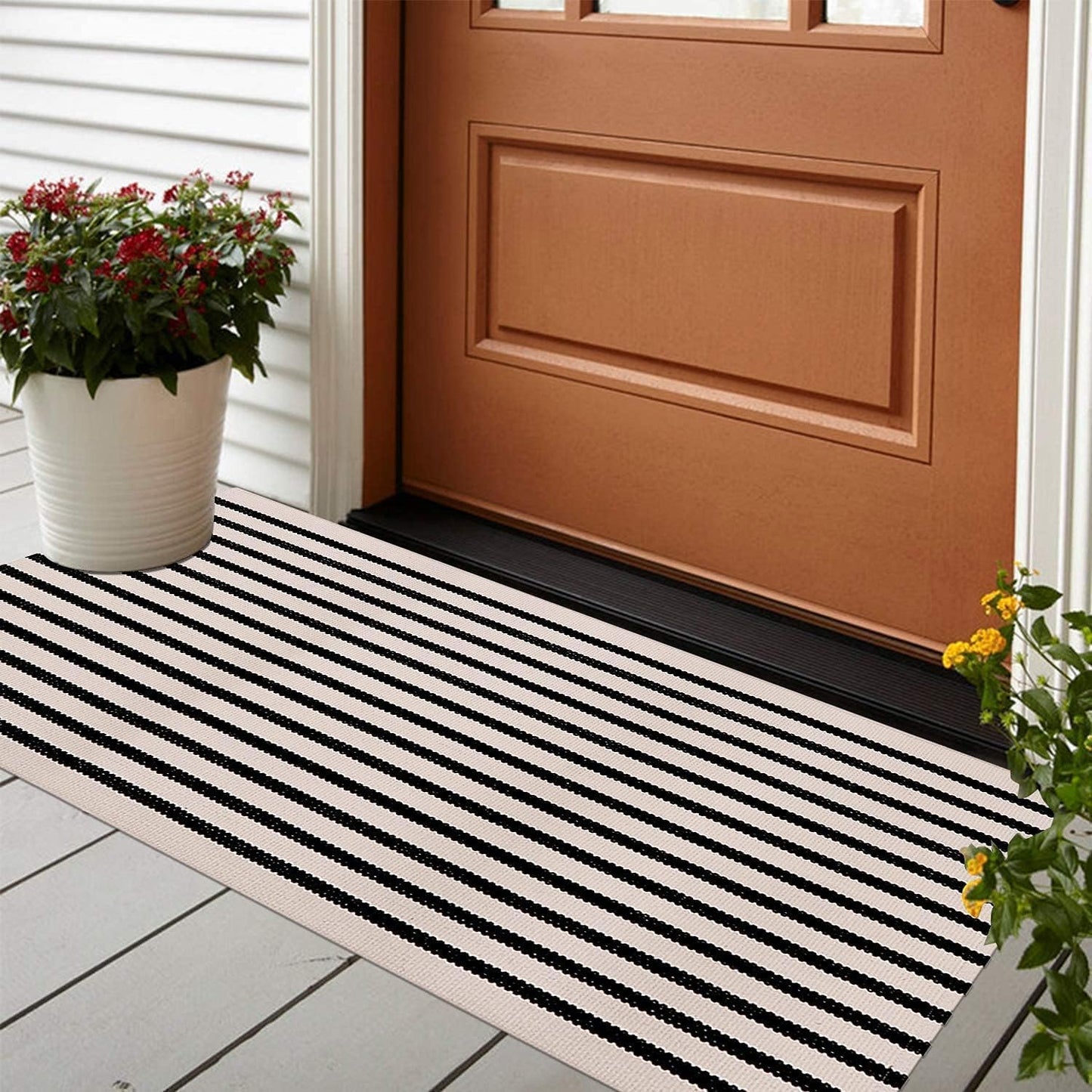 LEEVAN Black and White Striped Area Rug 5' x 7' Indoor Outdoor Rug Washable Woven Farmhouse Porch Front Outdoor Rug Patio Clearance for Living Room Courtyard Large Cotton Floor Carpet