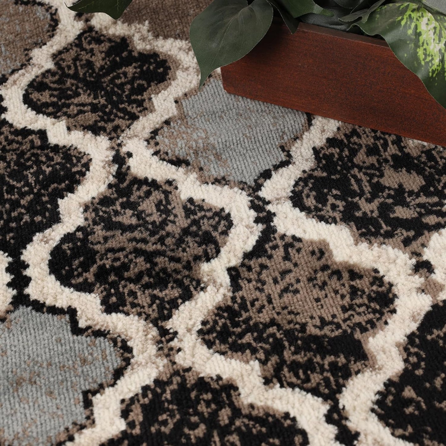 Superior Viking 3 Piece Indoor Area Rug Set, Jute Backing, Modern Trellis Decor for Hallway, Entry, Office, Kitchen, Bedroom, Living Room Floors, Plush Rugs, 2' 7" x 8', 2' x 3', 4' x 6', Chocolate