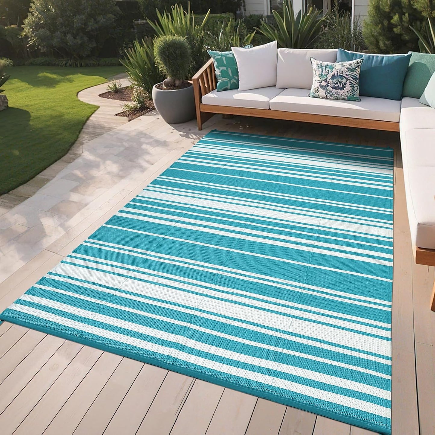 GarveeHome Outdoor Rug Mat for Patio, 9x18 Plastic Straw Rug, Modern Striped Outdoor Camping Rugs for Patio, RV, Porch, Deck, Backyard, Balcony, Camping, Trailer (Red Blue)