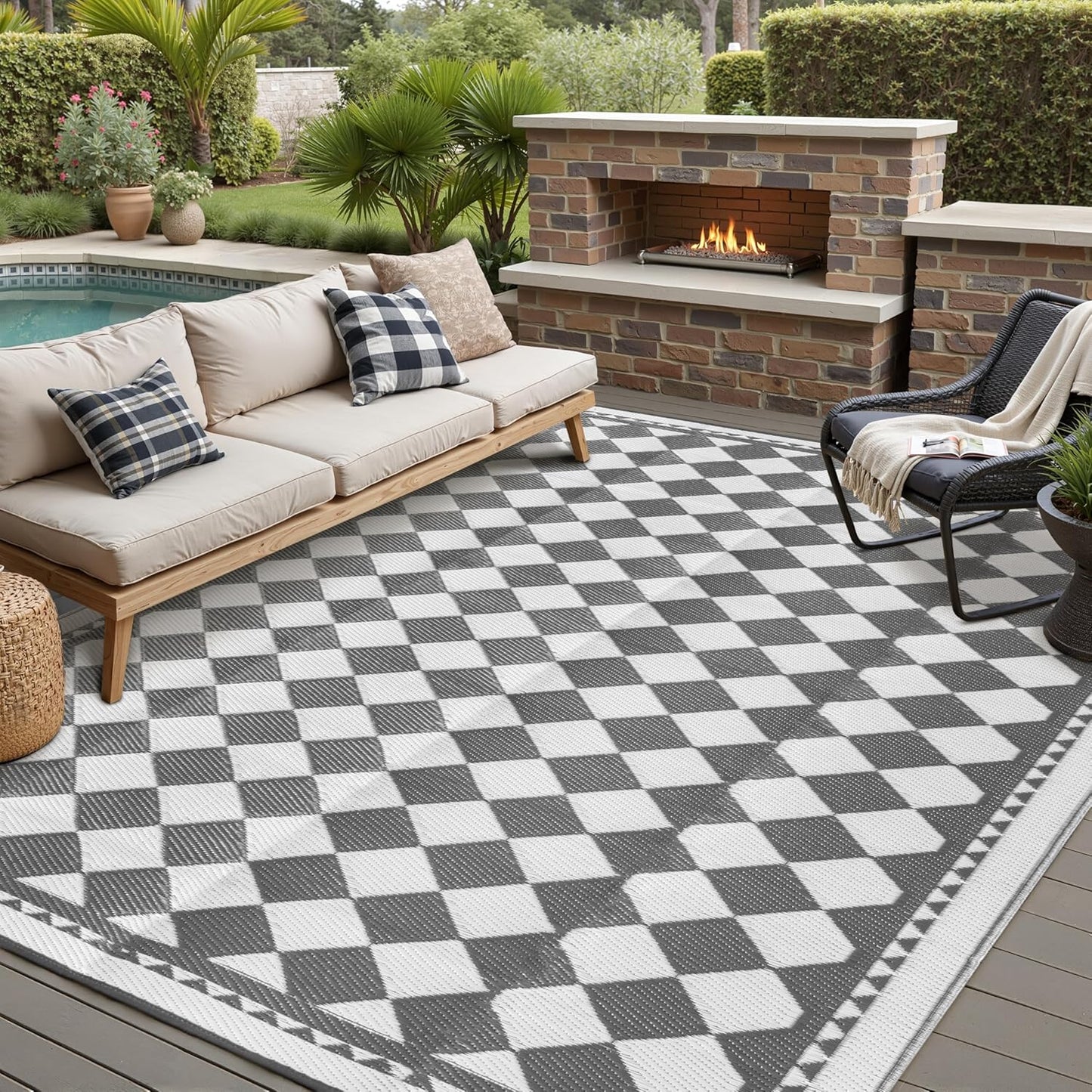 Outdoor Waterproof Rug 6'x9' Plastic Straw Rugs Washable Reversible Floor Mat Rainbow Stripe Carpet for Camping RV Deck Entryance Porch Picnic Balcony Beach Backyard