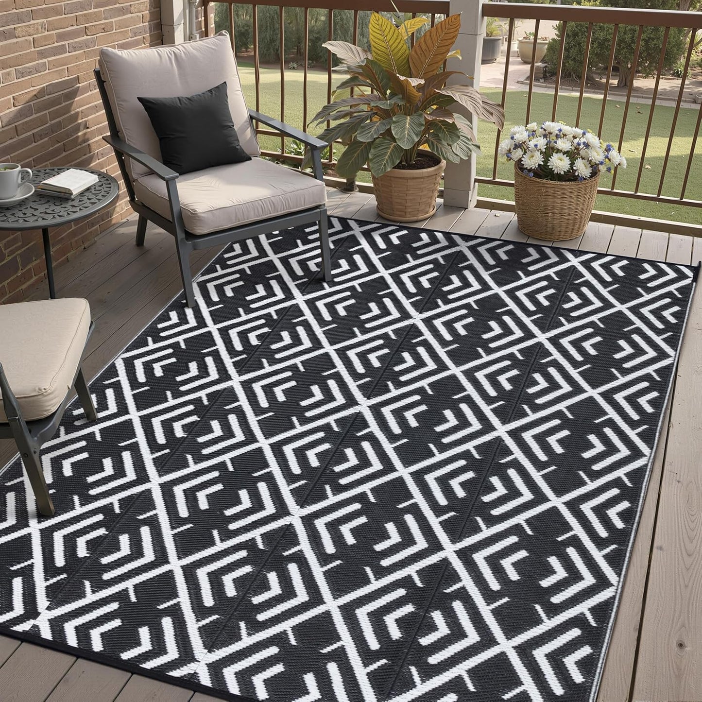 Outdoor Waterproof Rug 6'x9' Plastic Straw Rugs Washable Reversible Floor Mat Rainbow Stripe Carpet for Camping RV Deck Entryance Porch Picnic Balcony Beach Backyard