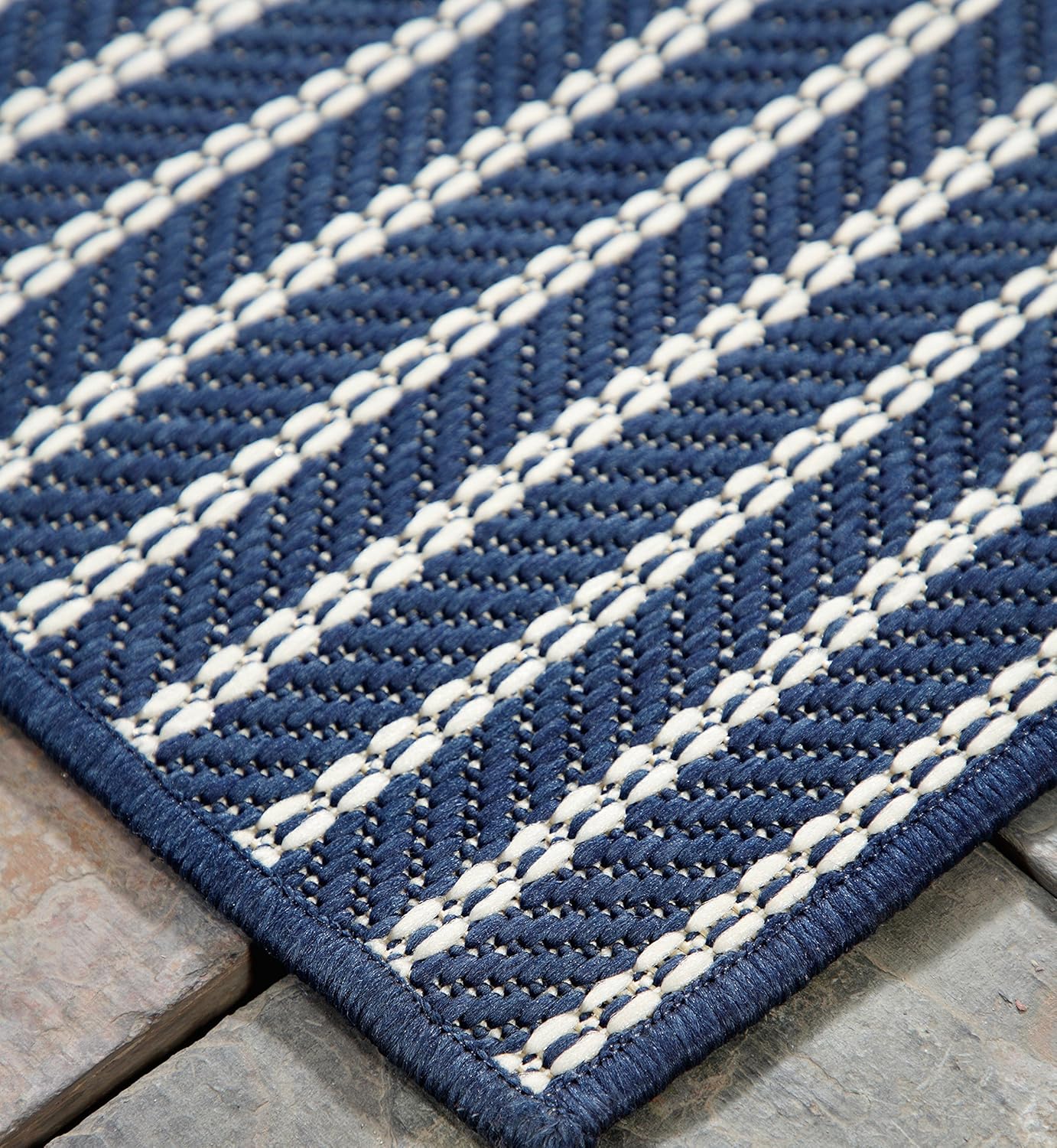 Indoor Outdoor Striped Rug 5'3"x7'6" Navy Blue