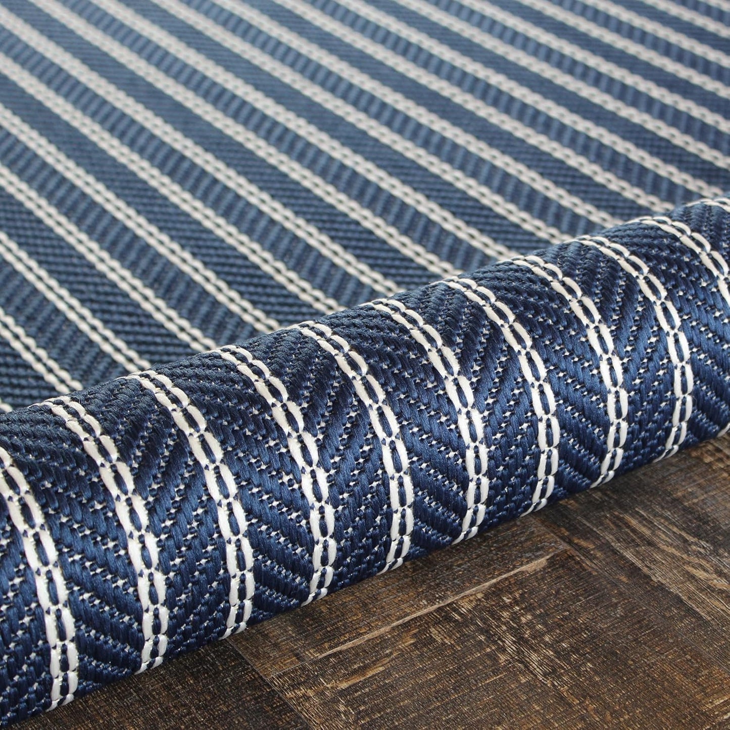 Indoor Outdoor Striped Rug 5'3"x7'6" Navy Blue