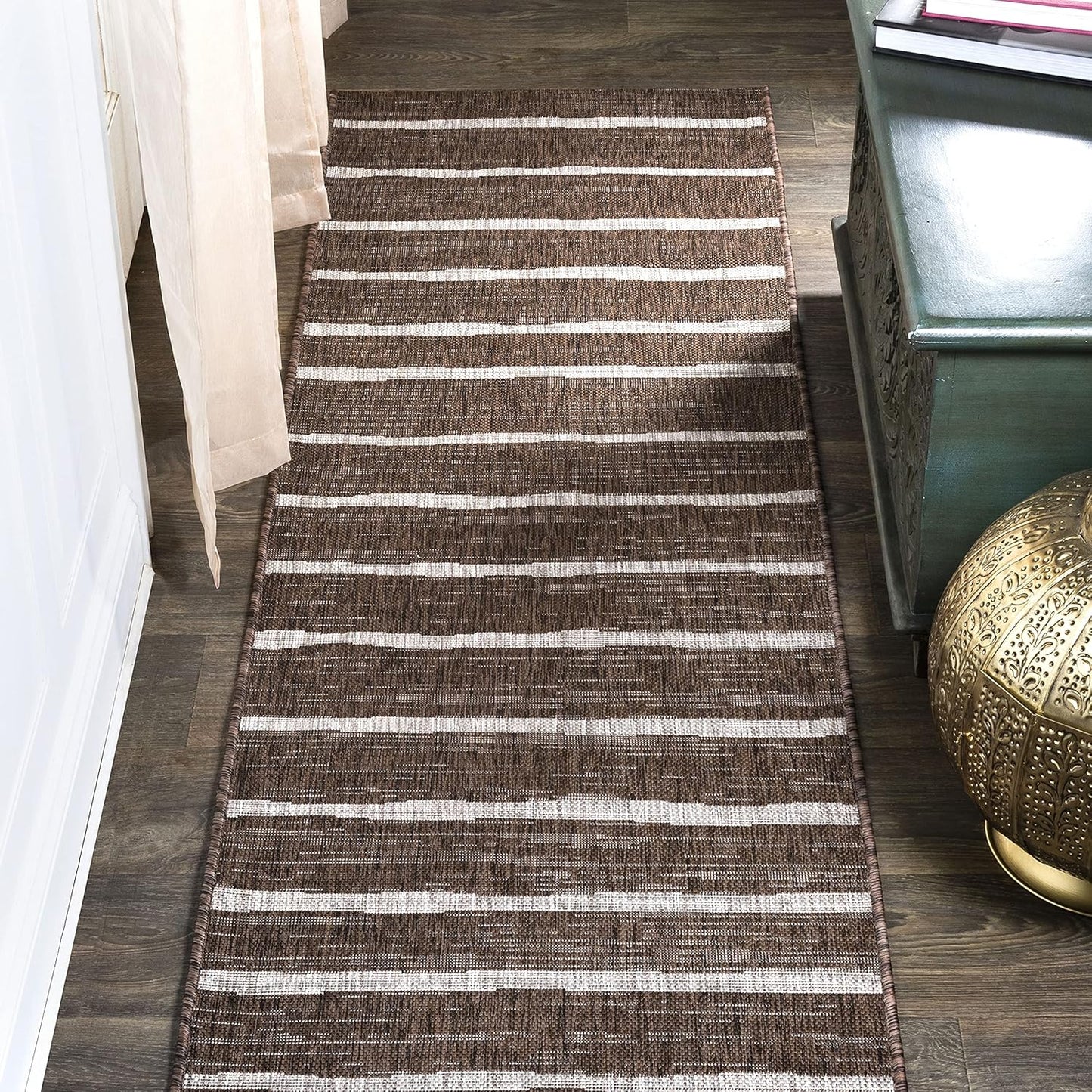 JONATHAN Y SMB125D-8 Colonia Berber Stripe Indoor/Outdoor 8 ft. x 10 ft. Area Rug, Contemporary, Bohemian, Minimalistic, Rustic, Pet Friendly, Stain Resistant, Bedroom, Backyard, Patio, Ivory/Black